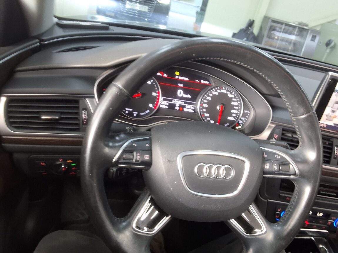 AUDI A6 (4TH GEN) 35 TDI PREMIUM 2016 - zdjęcie 23