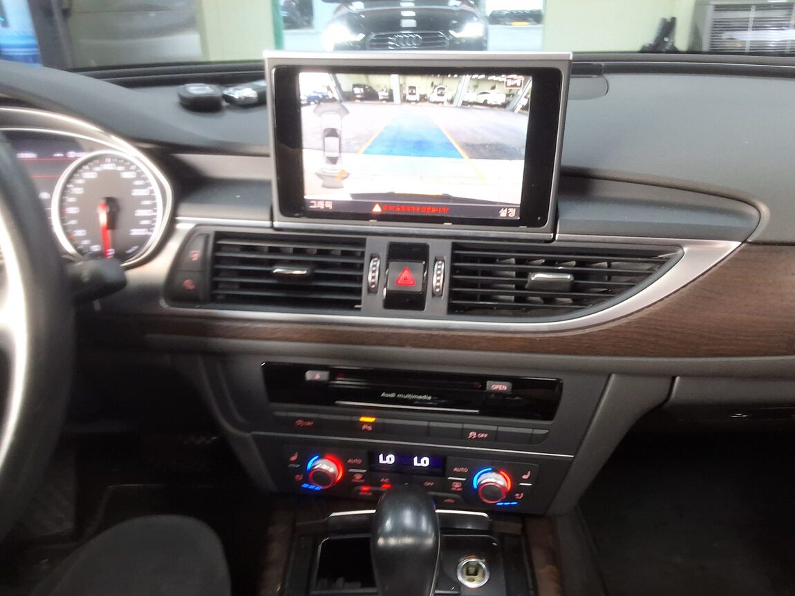 AUDI A6 (4TH GEN) 35 TDI PREMIUM 2016 - zdjęcie 24