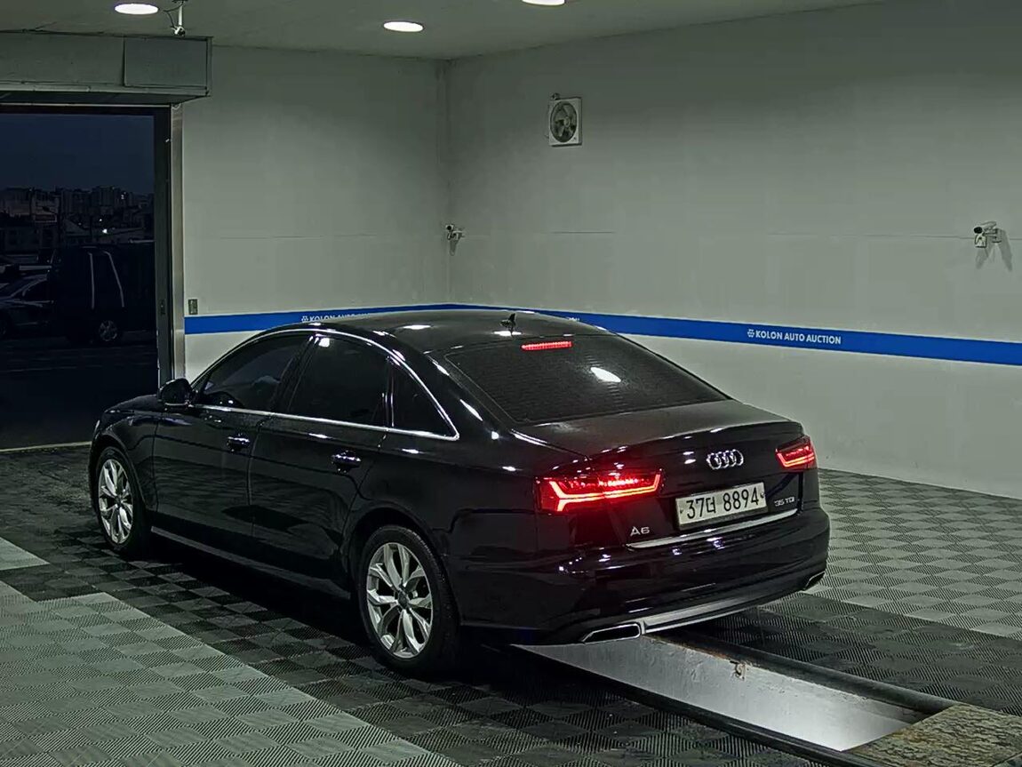 AUDI A6 (4TH GEN) 35 TDI PREMIUM 2016 - zdjęcie 6