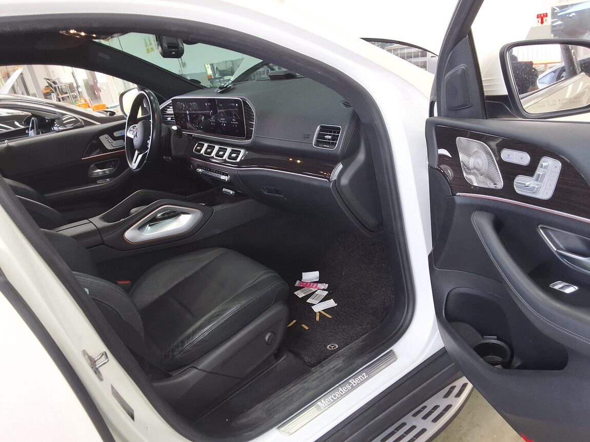 MERCEDES-BENZ GLE-CLASS (4TH GEN) GLE 400d 4MATIC COUPE 2021 - zdjęcie 14