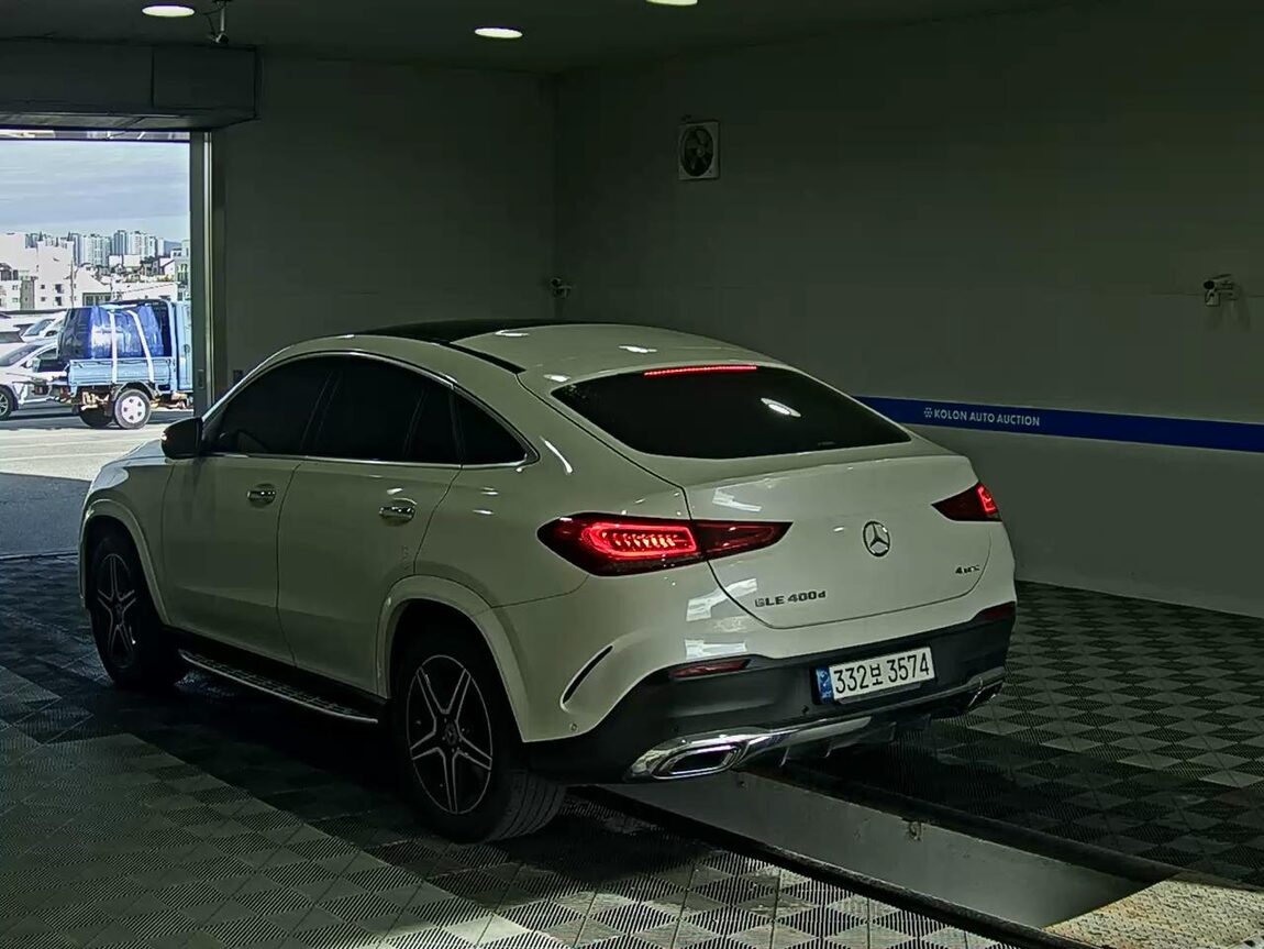 MERCEDES-BENZ GLE-CLASS (4TH GEN) GLE 400d 4MATIC COUPE 2021 - zdjęcie 6