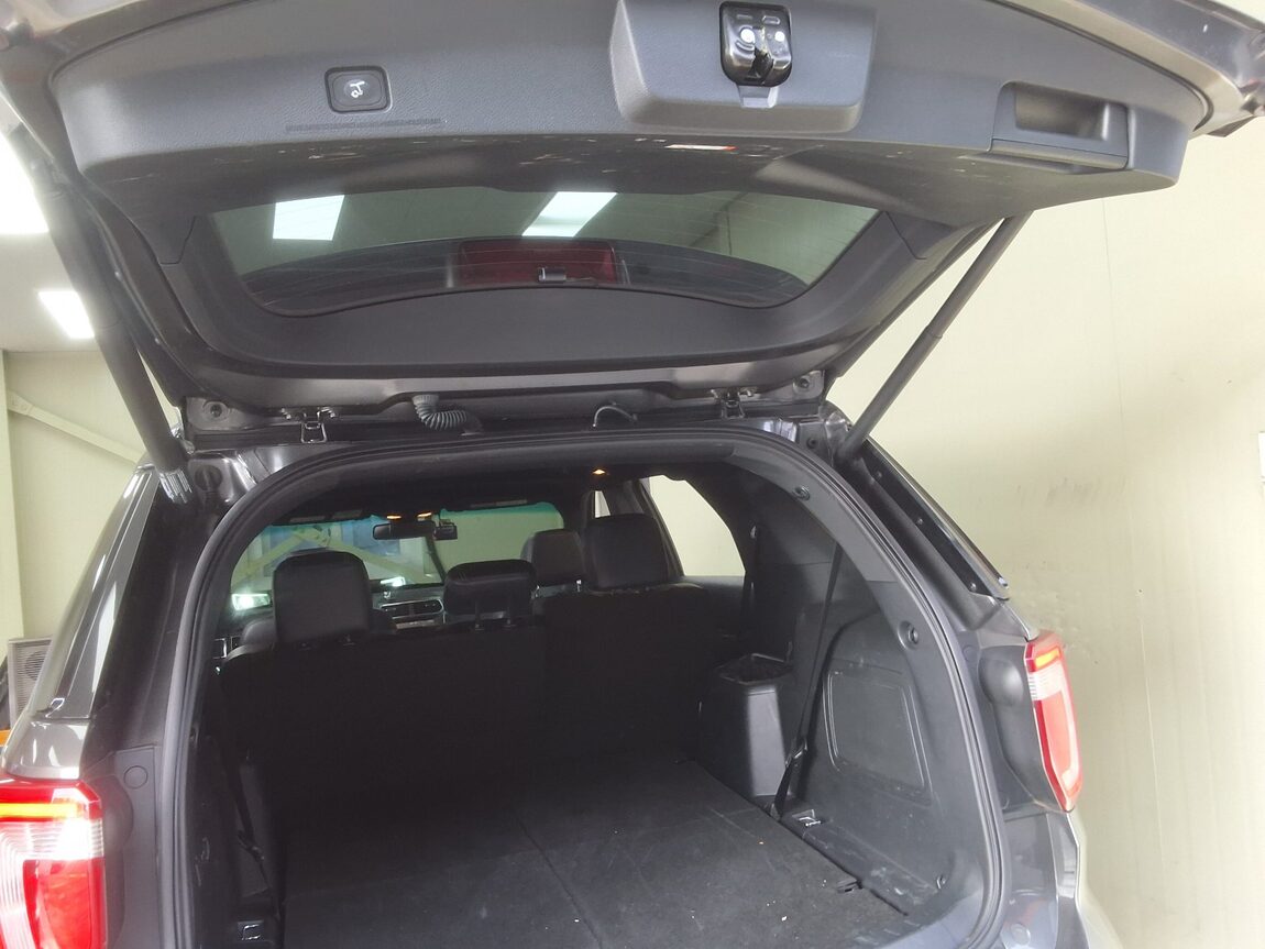 FORD EXPLORER (5TH GEN) 2.3 AWD LIMITED 2016 - zdjęcie 16
