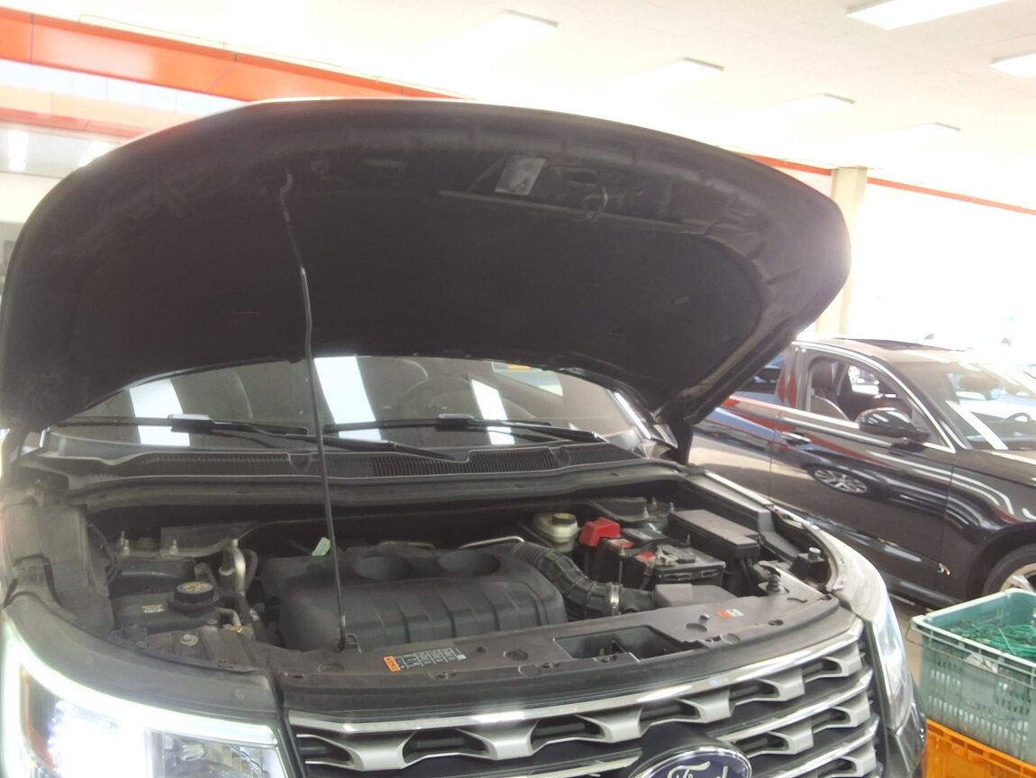 FORD EXPLORER (5TH GEN) 2.3 AWD LIMITED 2016 - zdjęcie 18