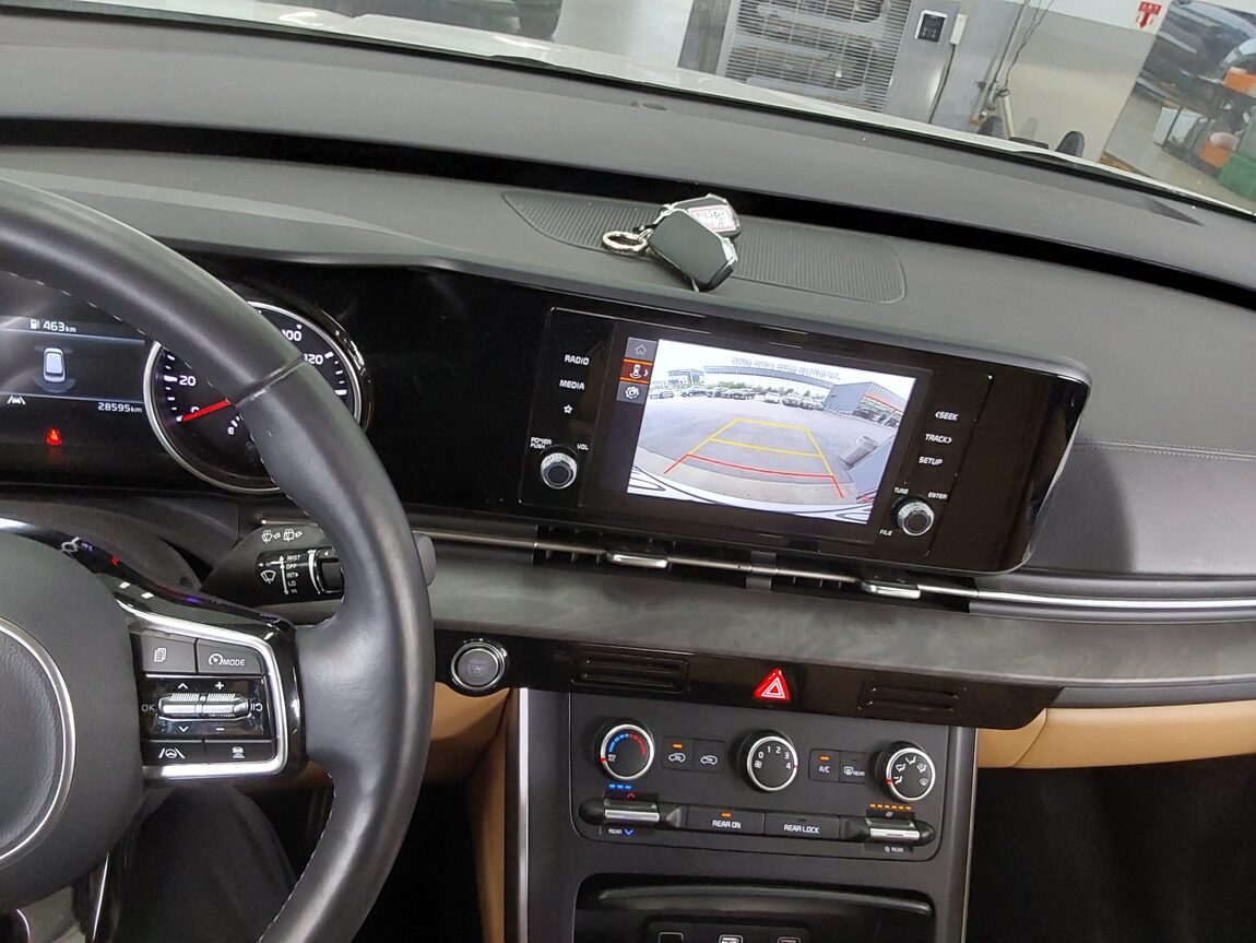 KIA NEW CARNIVAL (KA4) 11-SEATER GASOLINE PRESTIGE 2023 - zdjęcie 17