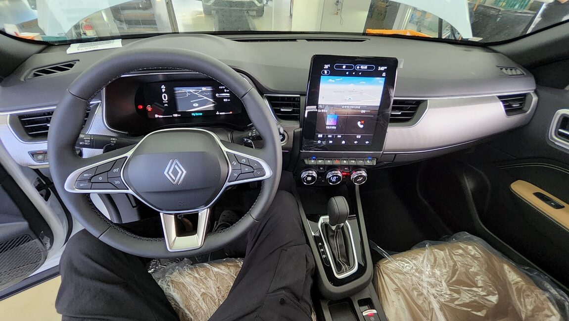 RENAULT (SAMSUNG) ARKANA 1.6 GTe ICONIC 2026 - zdjęcie 11