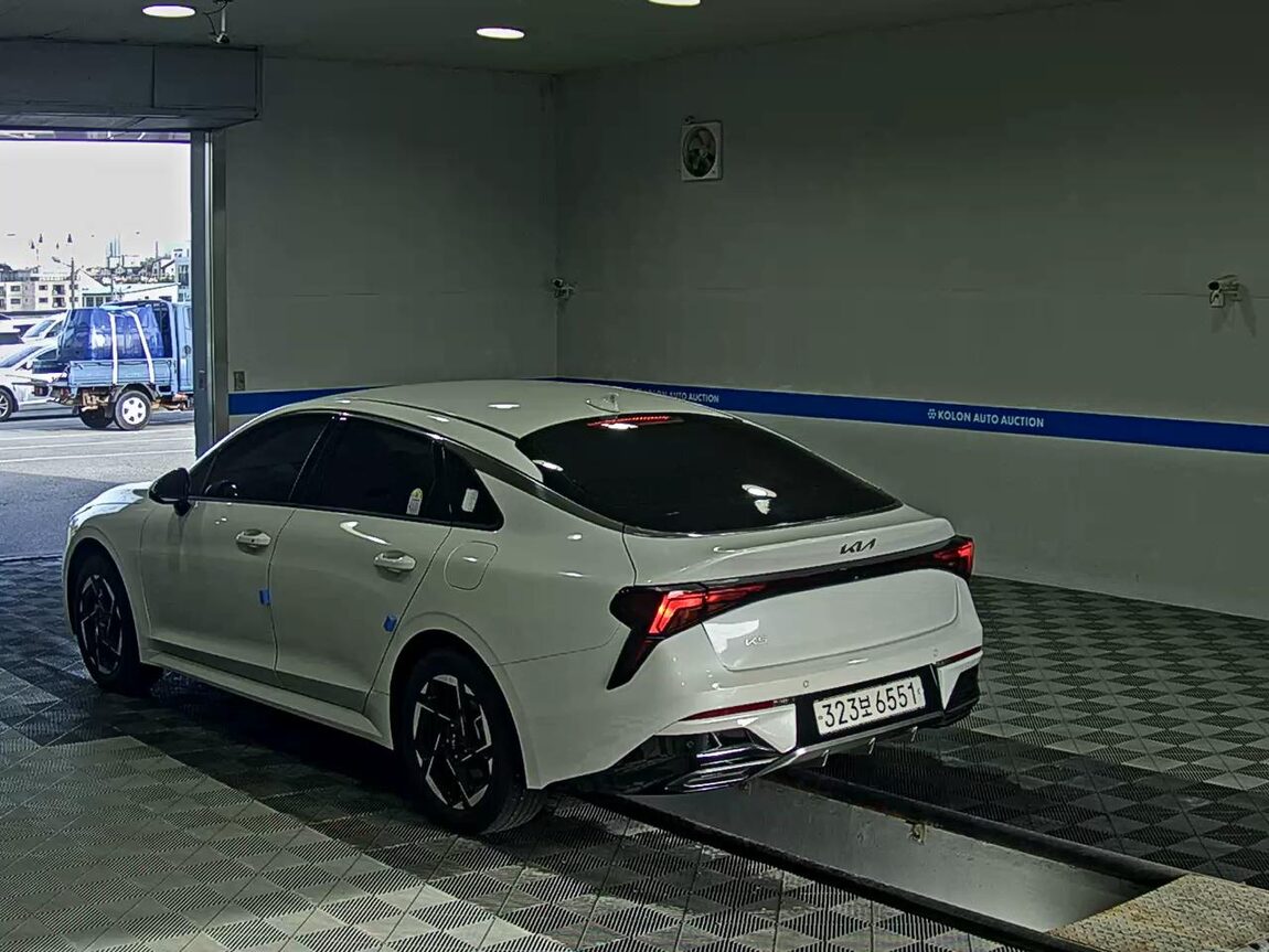 KIA THE NEW K5 (DL3) 2.0 GASOLINE PRESTIGE 2024 - zdjęcie 6