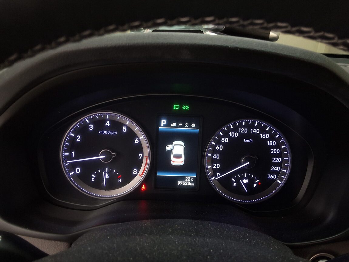 HYUNDAI GRANDEUR IG 3.0 LPi RENTAL CAR EXCLUSIVE 2018 - zdjęcie 10