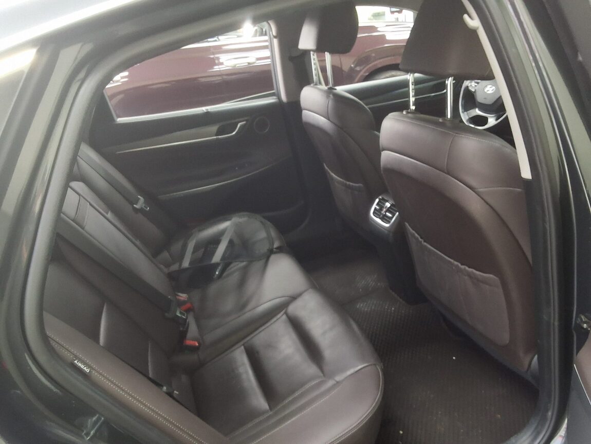 HYUNDAI GRANDEUR IG 3.0 LPi RENTAL CAR EXCLUSIVE 2018 - zdjęcie 14