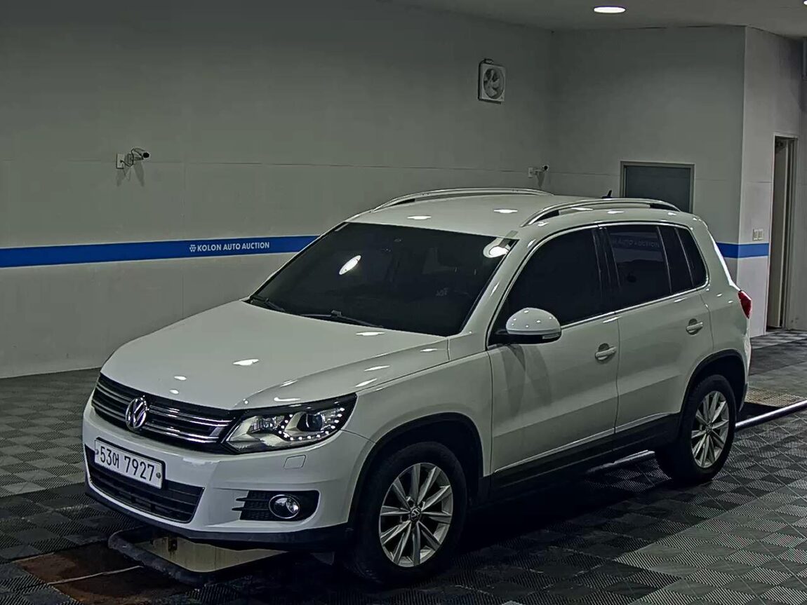 VOLKSWAGEN TIGUAN 2.0 TDI BLUEMOTION 2016 - zdjęcie 2