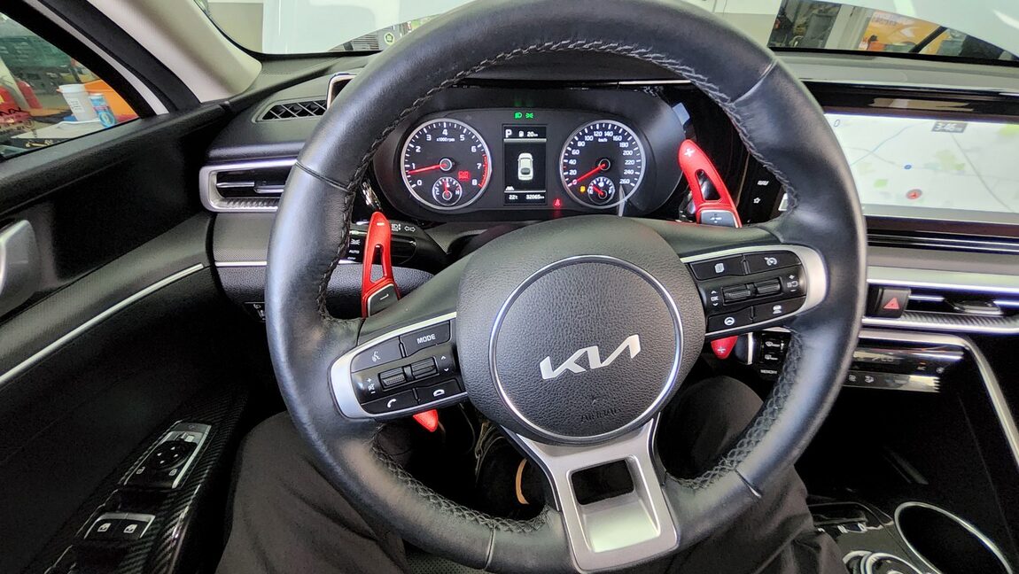 KIA NEW K5 (DL3) 2.0 GASOLINE PRESTIGE 2023 - zdjęcie 17
