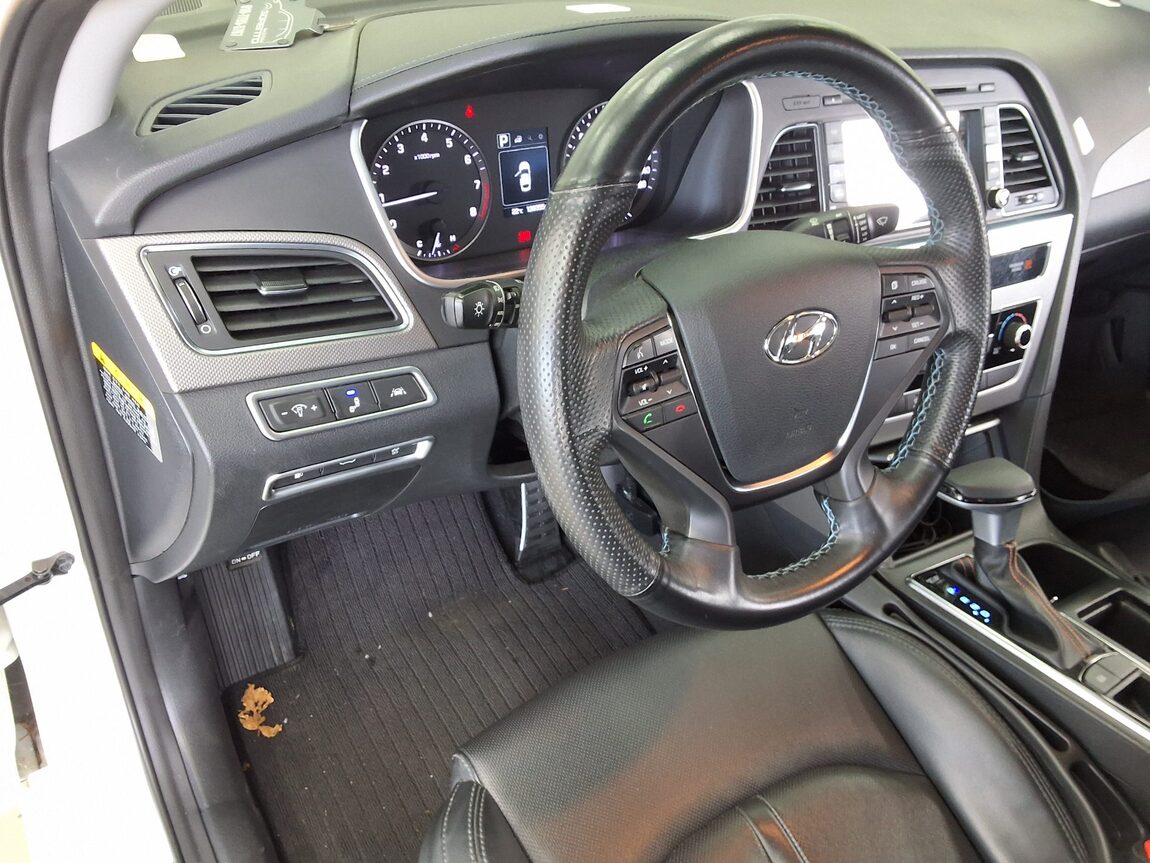 HYUNDAI LF SONATA LPi RENTAL CAR SMART 2017 - zdjęcie 19