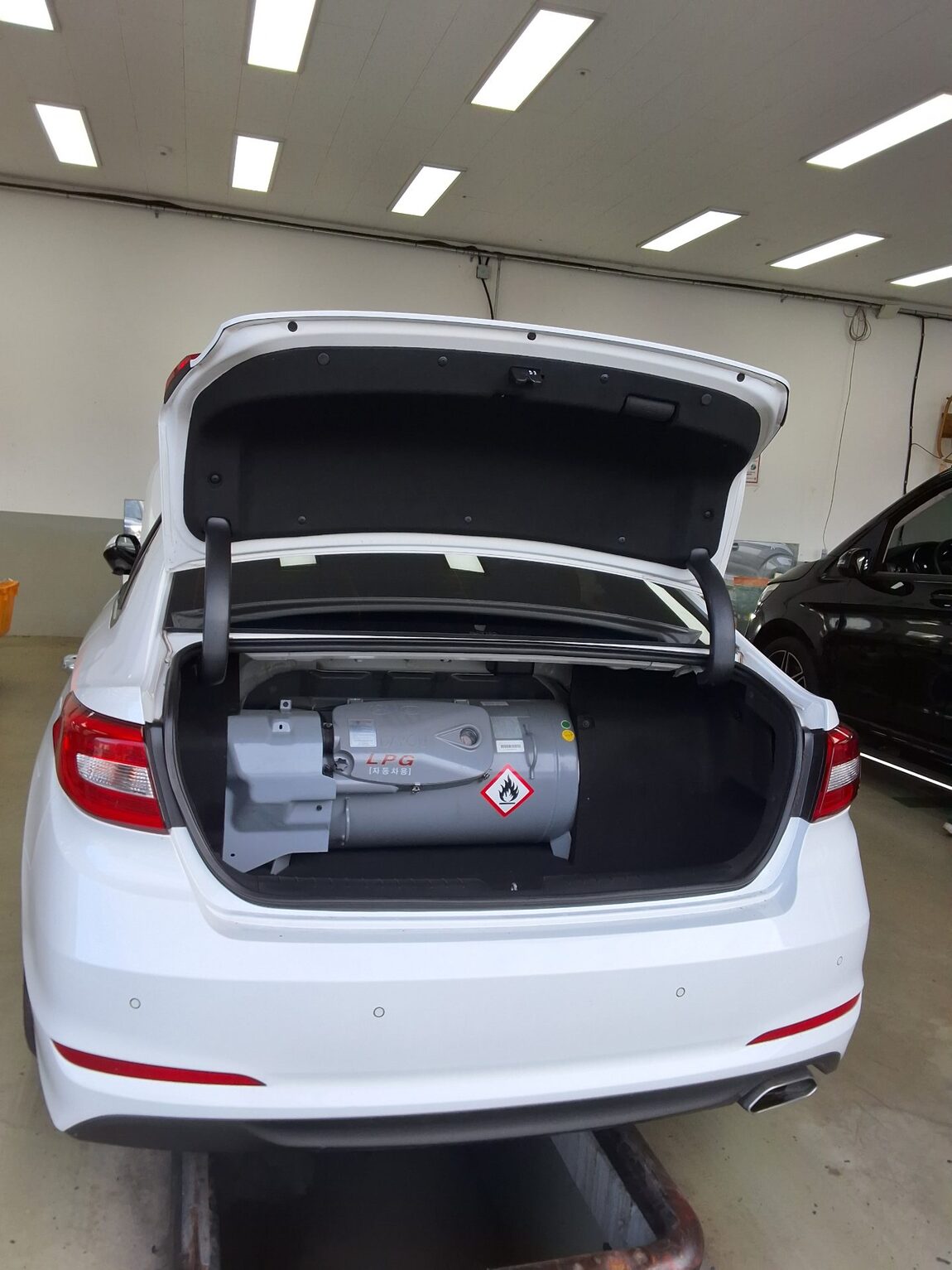 HYUNDAI LF SONATA LPi RENTAL CAR SMART 2017 - zdjęcie 15