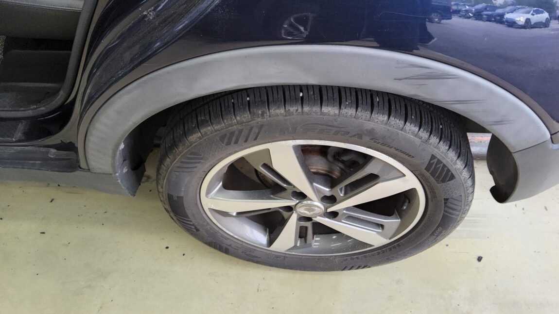 KG MOBILITY (SSANGYONG) NEW STYLE KORANDO C 2.2 2WD EXTREME EDITION 2017 - zdjęcie 25