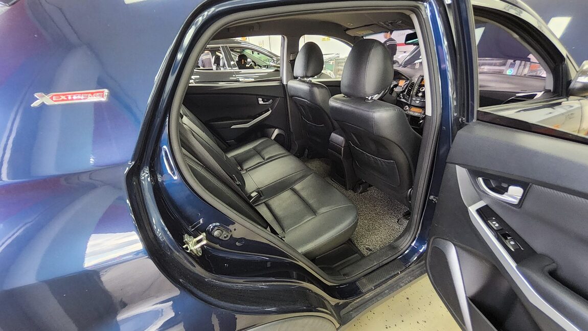 KG MOBILITY (SSANGYONG) NEW STYLE KORANDO C 2.2 2WD EXTREME EDITION 2017 - zdjęcie 13