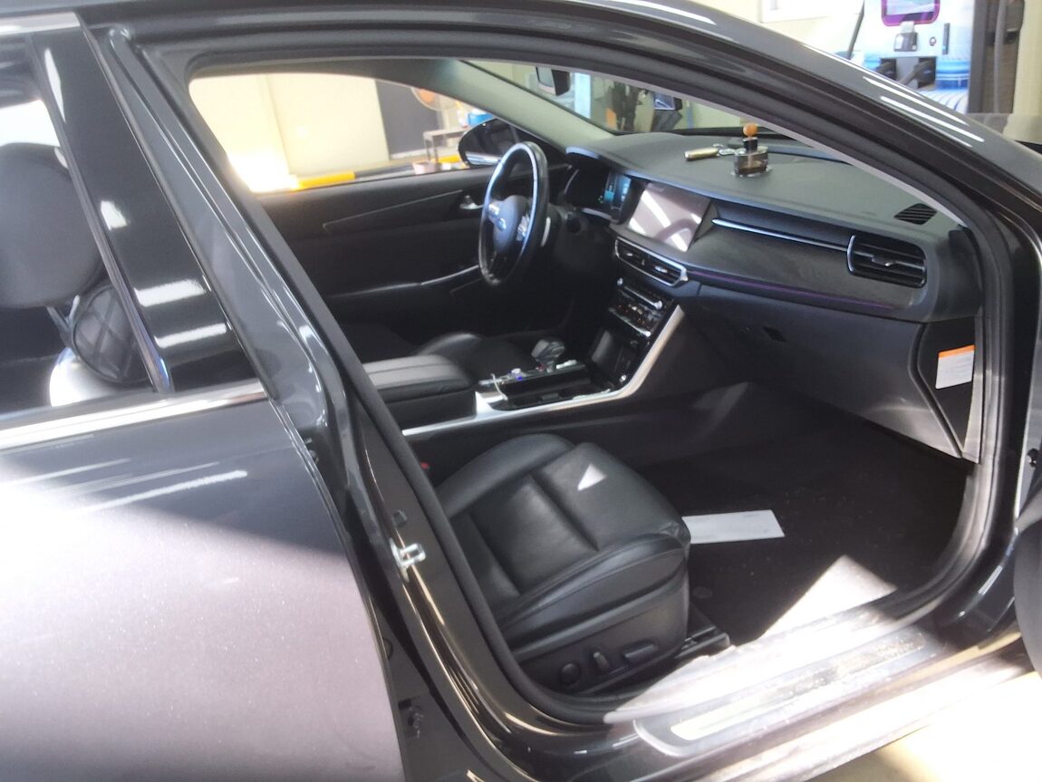 KIA K7 PREMIER HYBRID NOBLESSE 2020 - zdjęcie 15