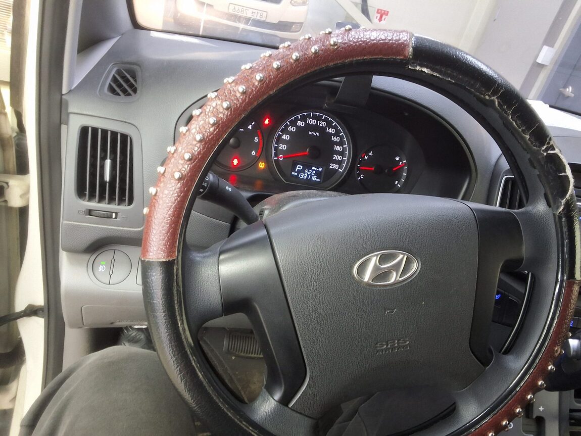 HYUNDAI GRAND STAREX 5-SEATER DIESEL VAN SMART 2017 - zdjęcie 23