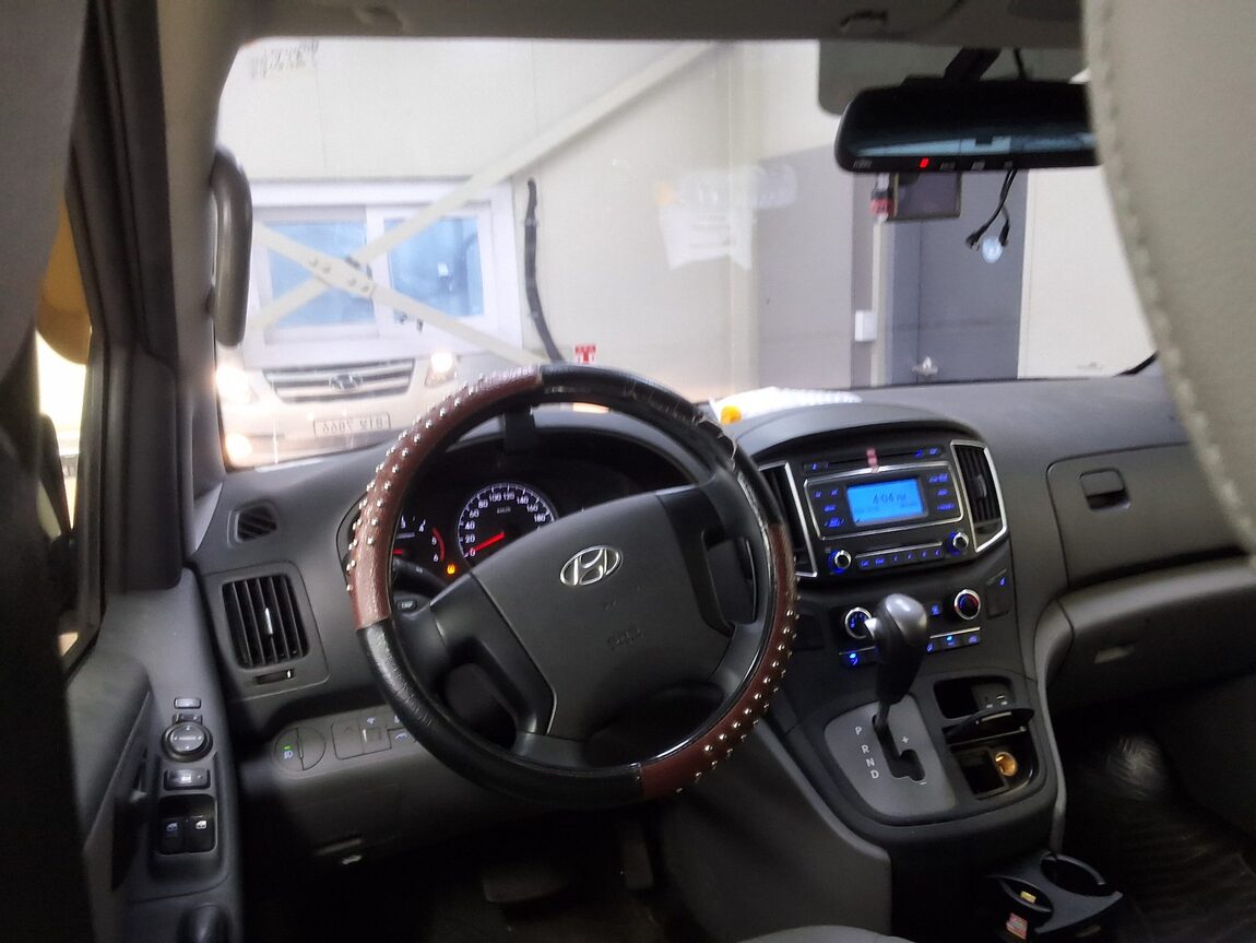 HYUNDAI GRAND STAREX 5-SEATER DIESEL VAN SMART 2017 - zdjęcie 12