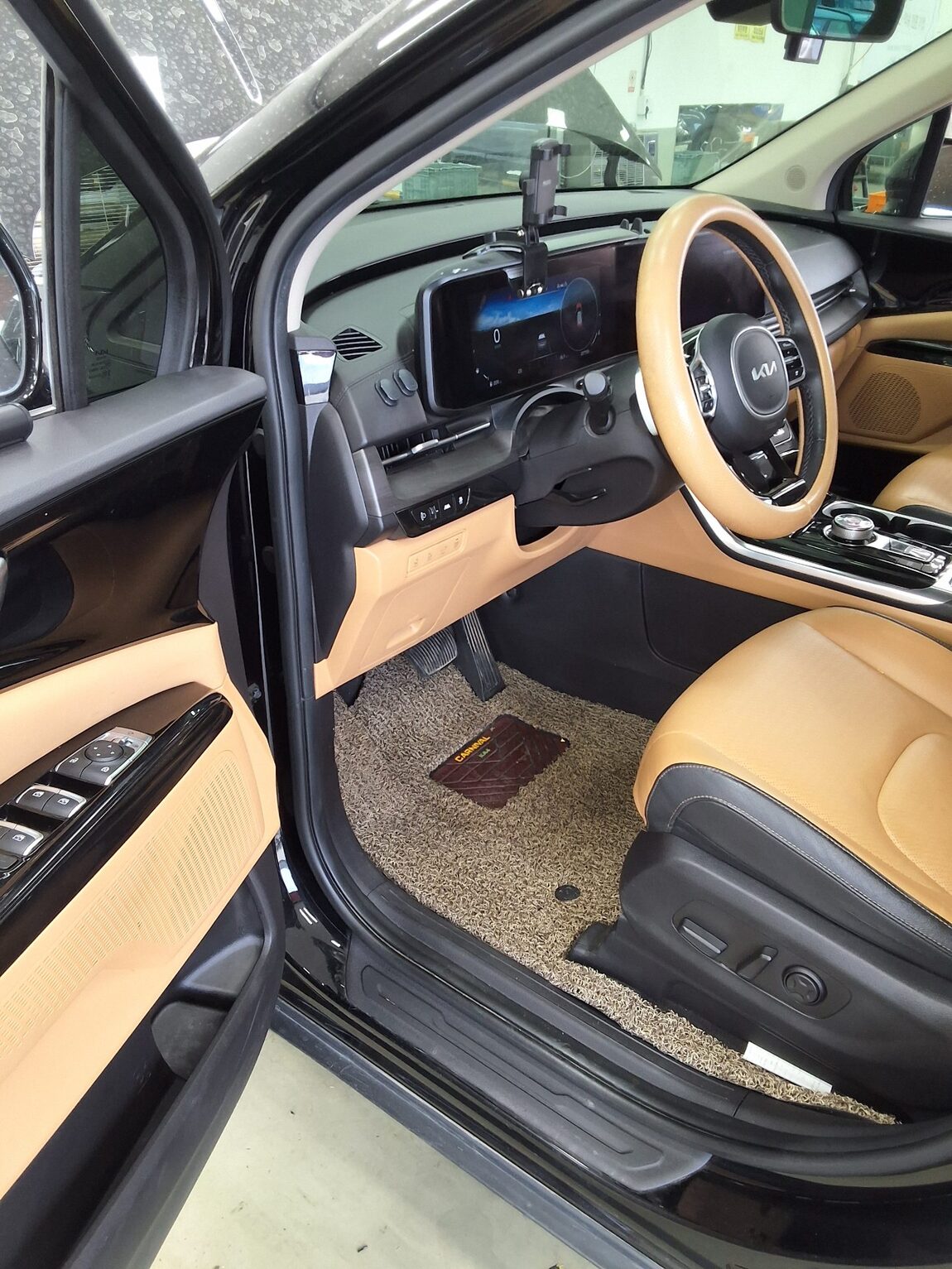 KIA NEW CARNIVAL (KA4) 9-SEATER DIESEL NOBLESSE 2022 - zdjęcie 10
