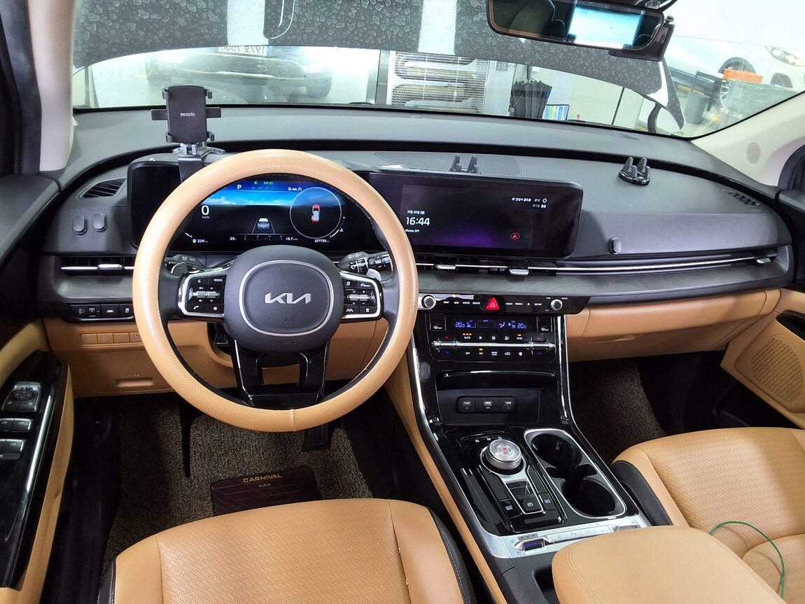 KIA NEW CARNIVAL (KA4) 9-SEATER DIESEL NOBLESSE 2022 - zdjęcie 11