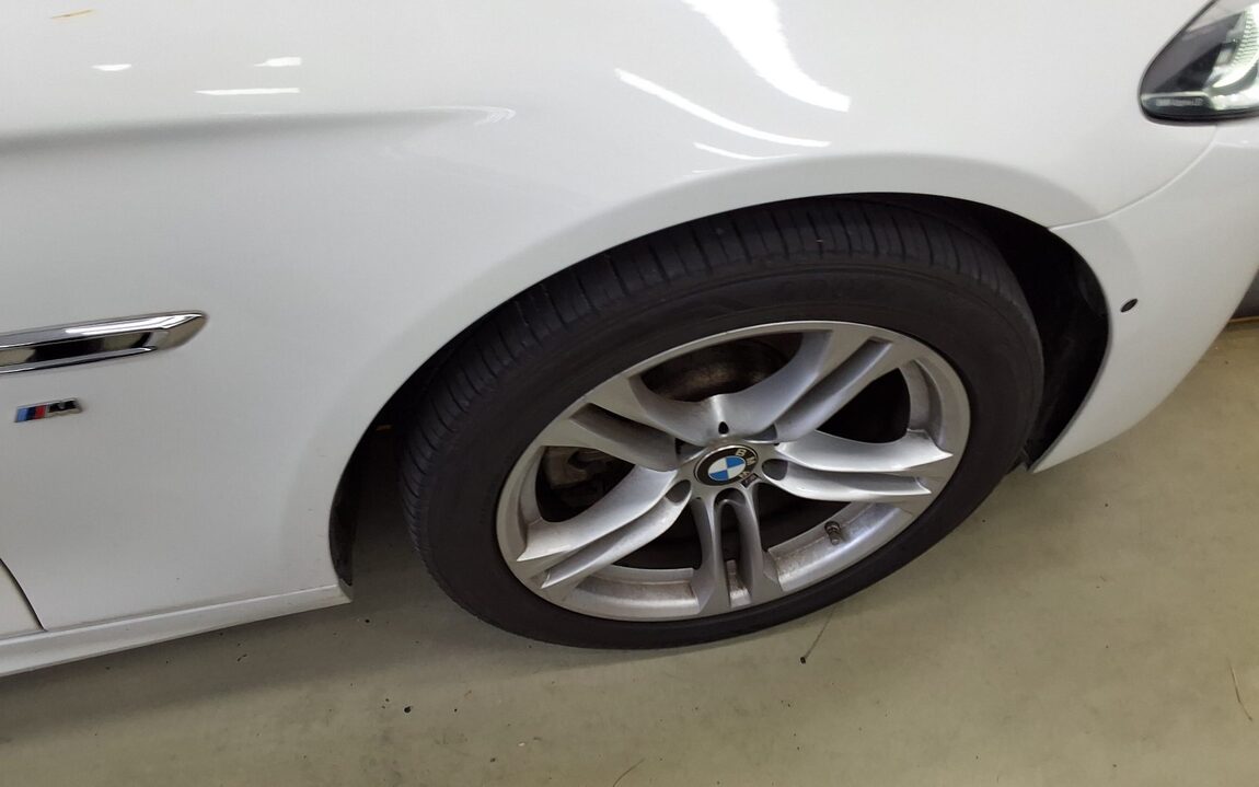 BMW 5 SERIES (6TH GEN) 520d xDRIVE M AERODYNAMIC PRO 2016 - zdjęcie 26