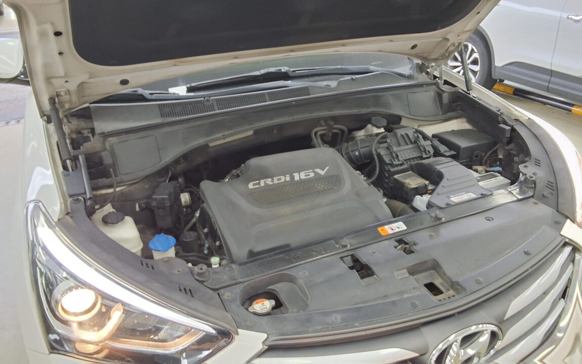HYUNDAI SANTA FE THE PRIME DIESEL R2.0 2WD PREMIUM 2017 - zdjęcie 22