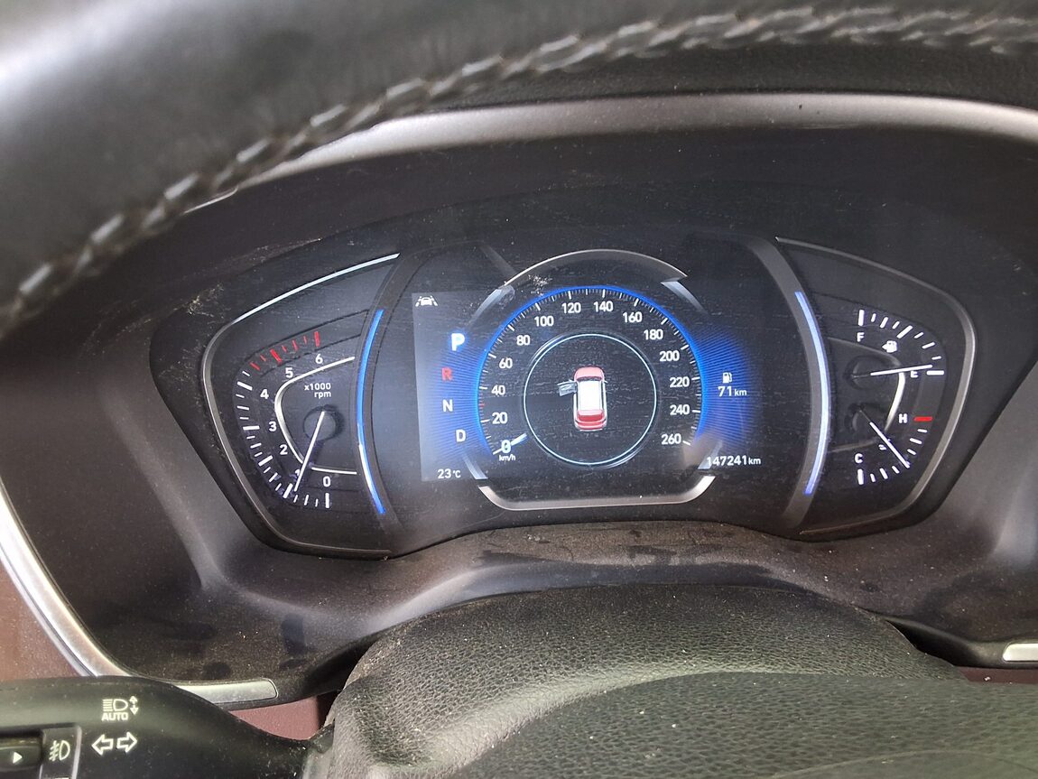 HYUNDAI SANTA FE (TM) R2.2 2WD INSPIRATION 2020 - zdjęcie 9