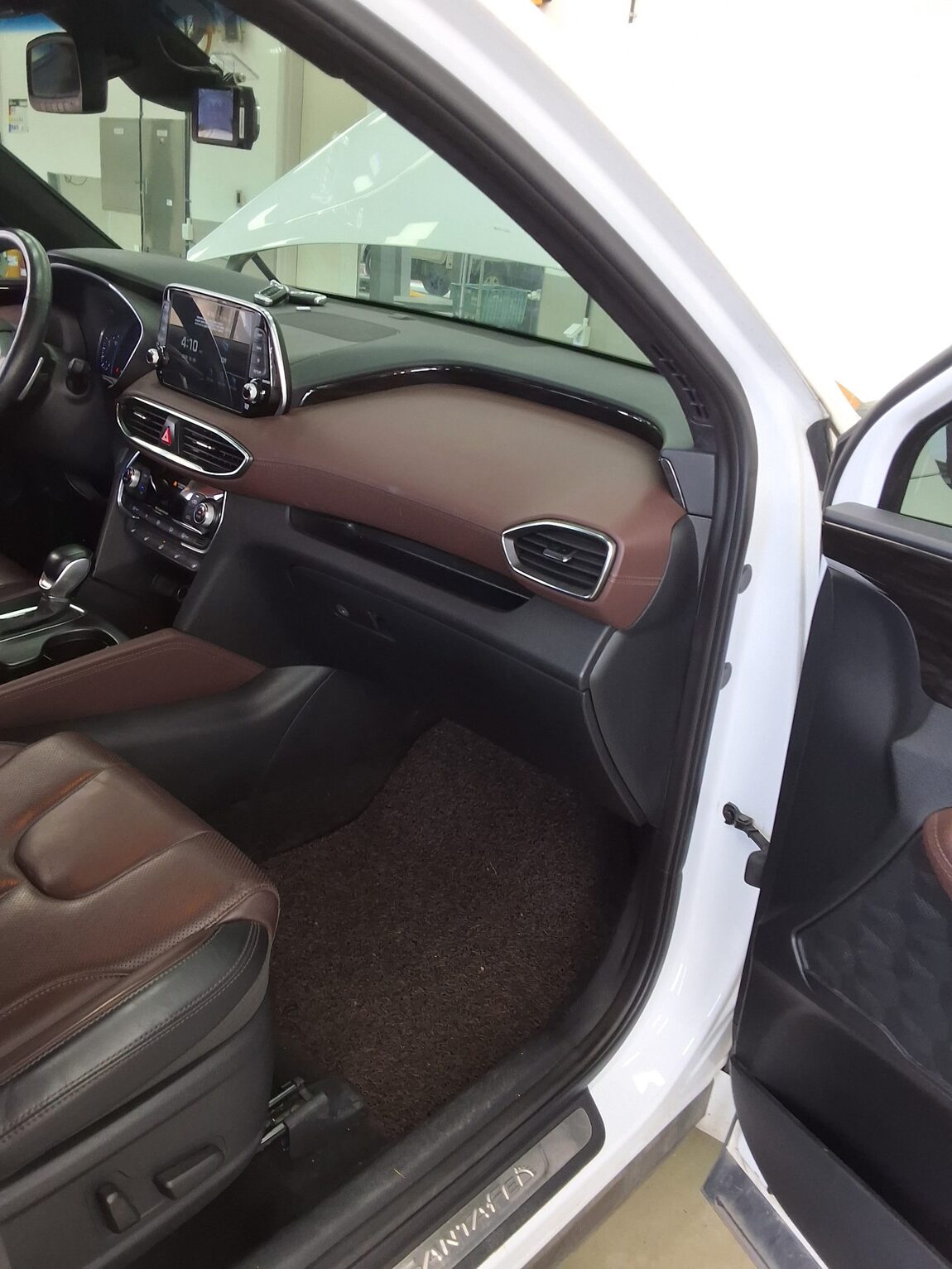HYUNDAI SANTA FE (TM) R2.2 2WD INSPIRATION 2020 - zdjęcie 14