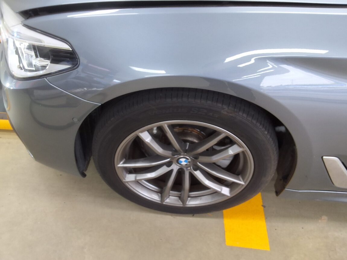 BMW 5 SERIES (7TH GEN) 520d M SPORT PACK PLUS 2020 - zdjęcie 19