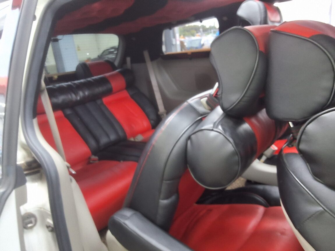 KIA ALL NEW CARNIVAL 9-SEATER DIESEL PRESTIGE 2015 - zdjęcie 14