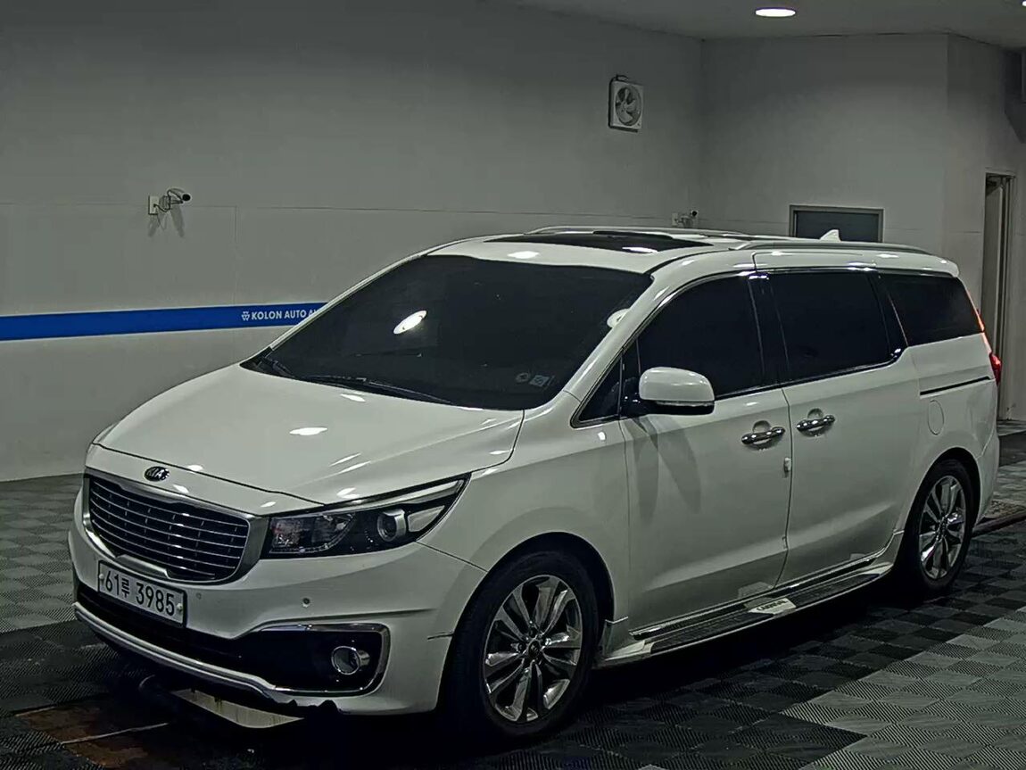 KIA ALL NEW CARNIVAL 9-SEATER DIESEL PRESTIGE 2015 - zdjęcie 2