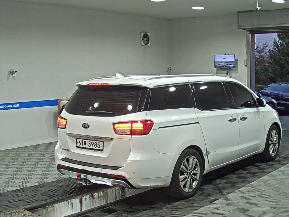 KIA ALL NEW CARNIVAL 9-SEATER DIESEL PRESTIGE 2015 - zdjęcie 5