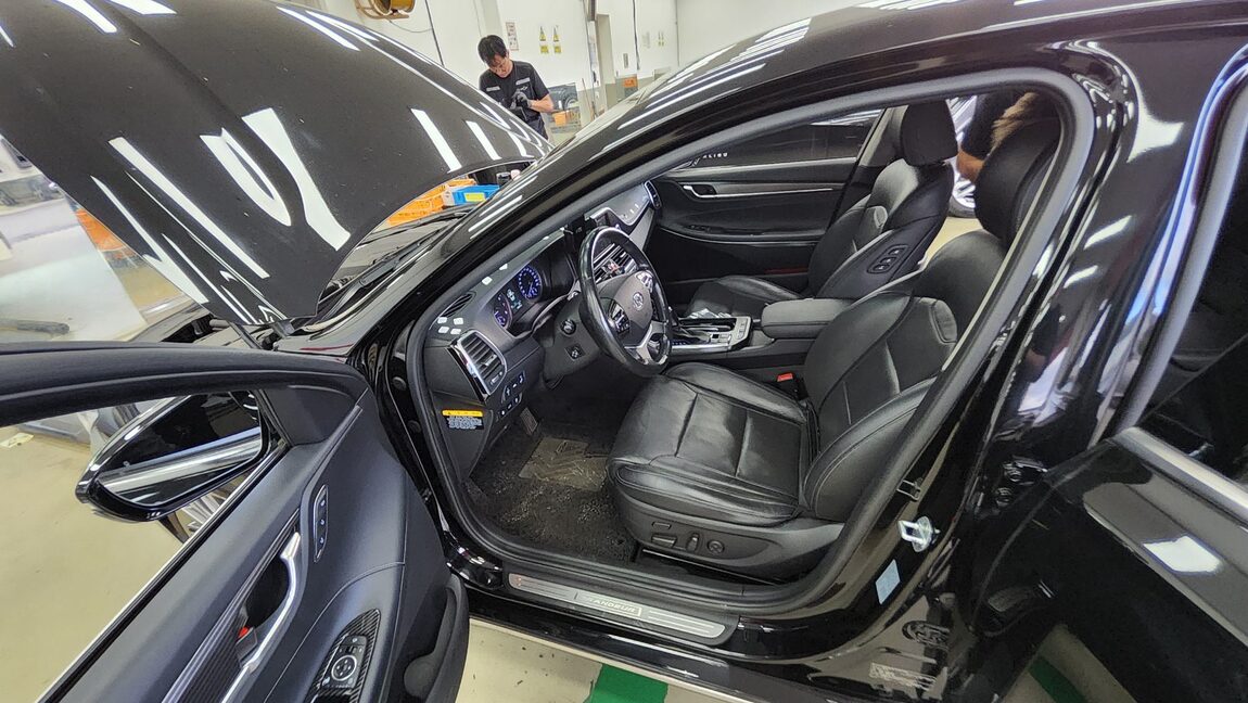 HYUNDAI GRANDEUR IG 3.0 GDi EXCLUSIVE SPECIAL 2019 - zdjęcie 10