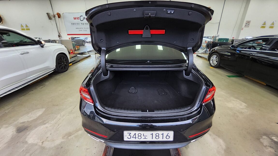 HYUNDAI GRANDEUR IG 3.0 GDi EXCLUSIVE SPECIAL 2019 - zdjęcie 15