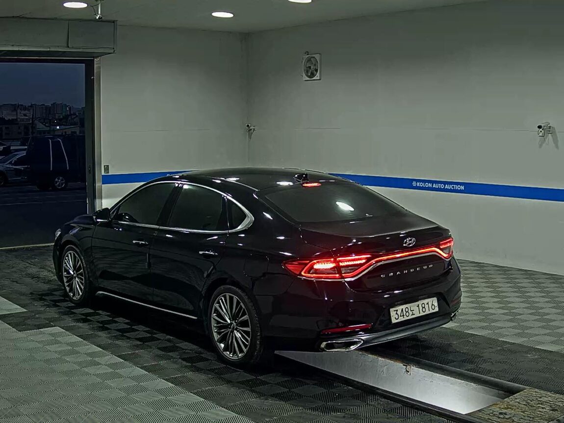 HYUNDAI GRANDEUR IG 3.0 GDi EXCLUSIVE SPECIAL 2019 - zdjęcie 6