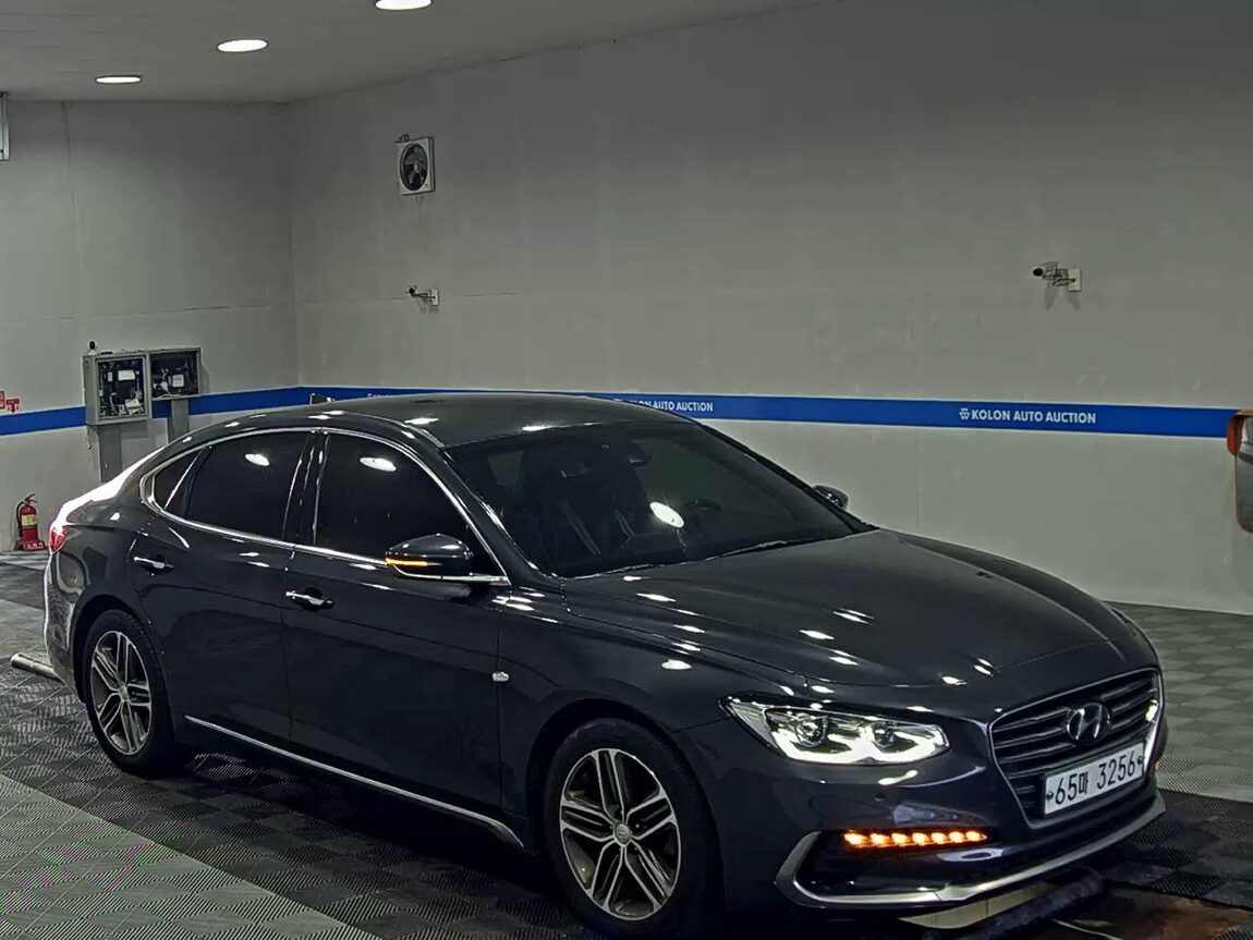HYUNDAI GRANDEUR IG 2.4 GDi PREMIUM 2018 - zdjęcie 3
