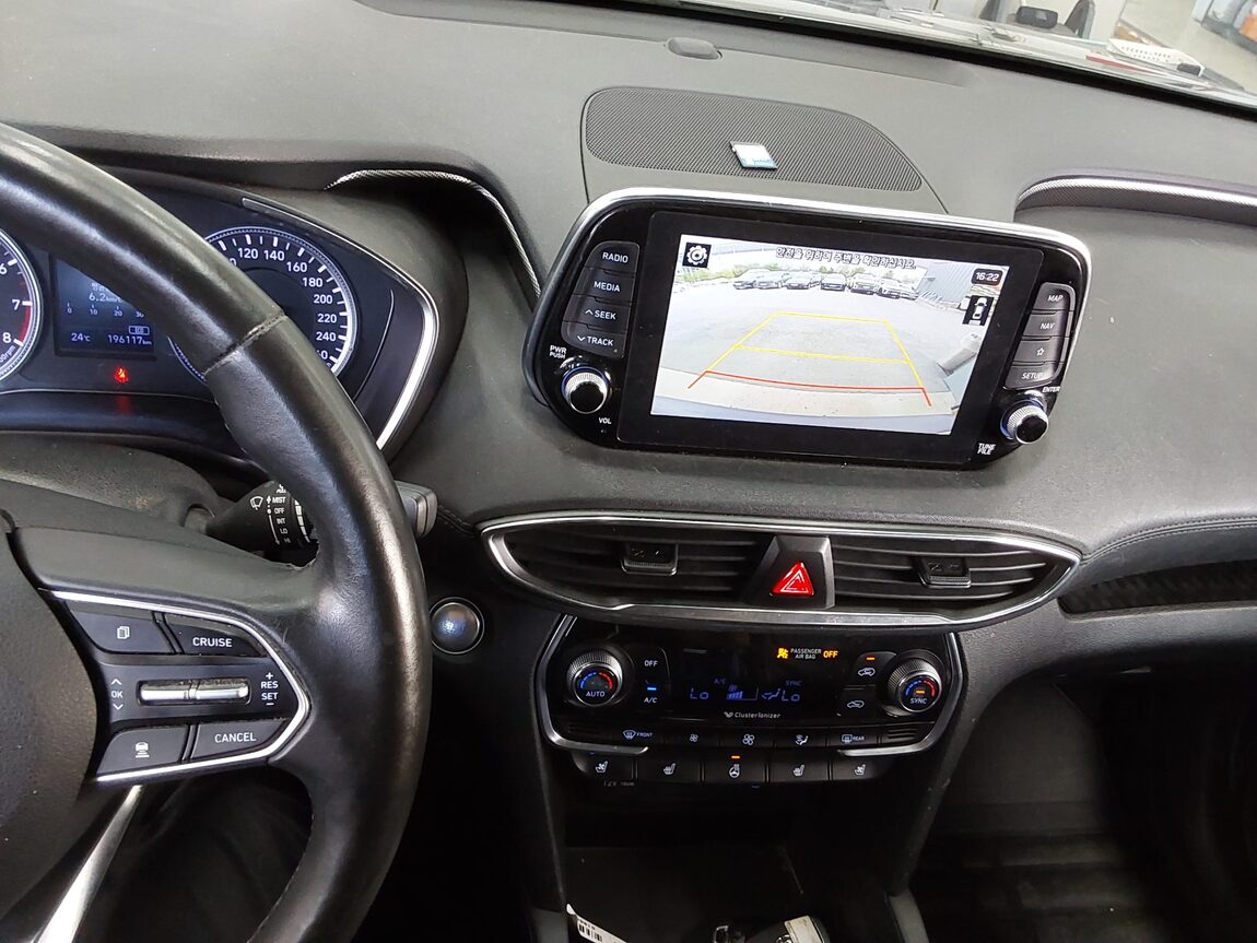 HYUNDAI SANTA FE (TM) 2.0T GDi 2WD PREMIUM 2019 - zdjęcie 17