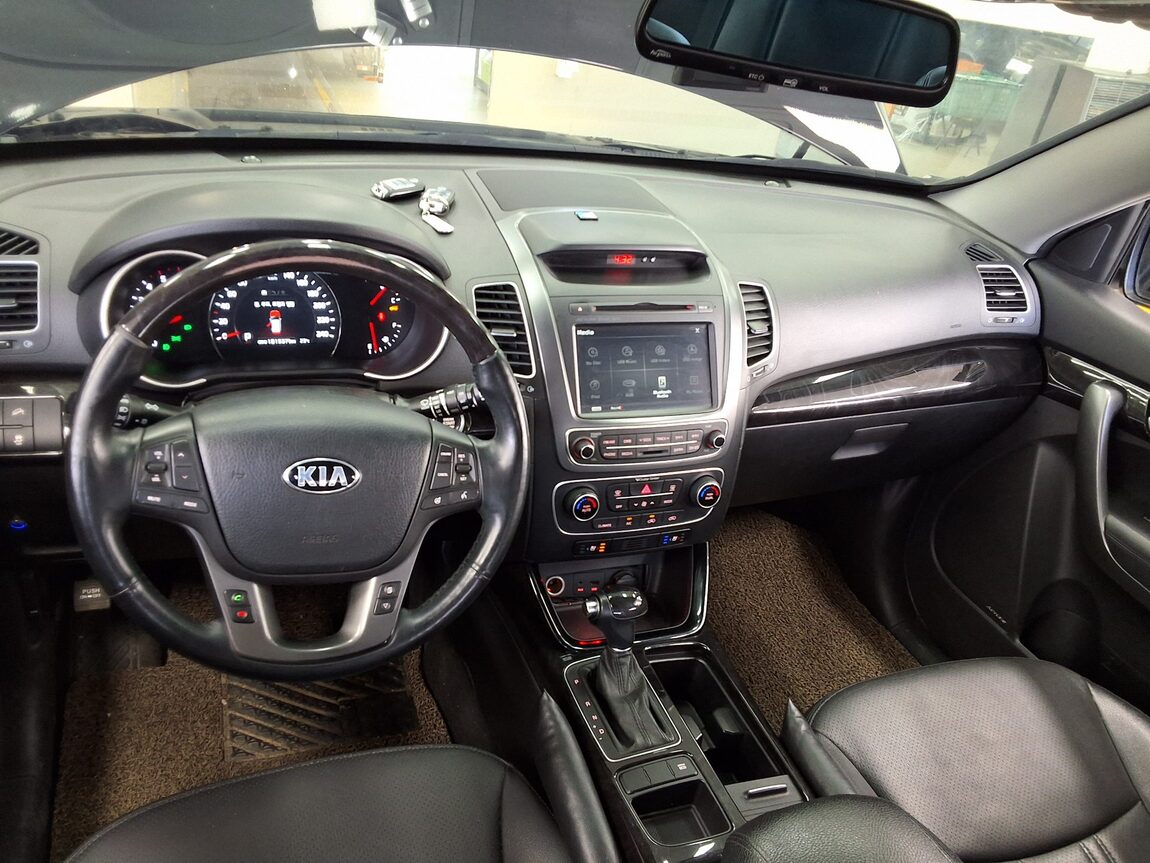 KIA NEW SORENTO R R2.0 2WD PRESTIGE 2014 - zdjęcie 11
