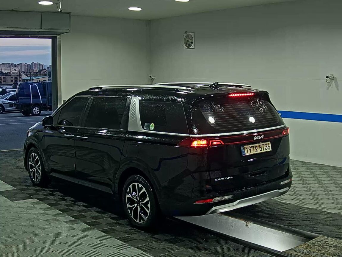 KIA NEW CARNIVAL (KA4) 9-SEATER DIESEL PRESTIGE 2022 - zdjęcie 6