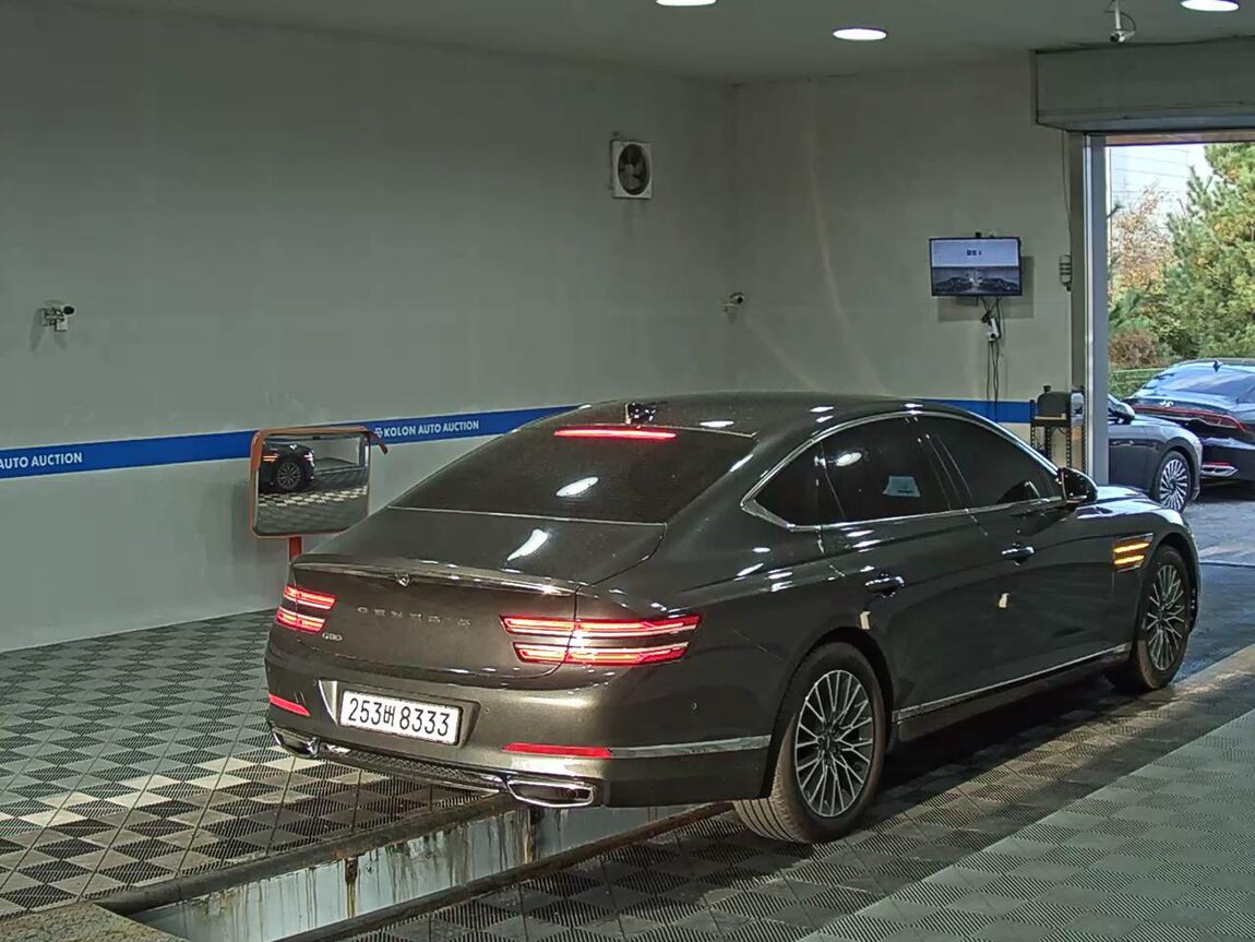 GENESIS THE ALL NEW G80 GASOLINE 2.5 2WD BASE MODEL 2022 - zdjęcie 5