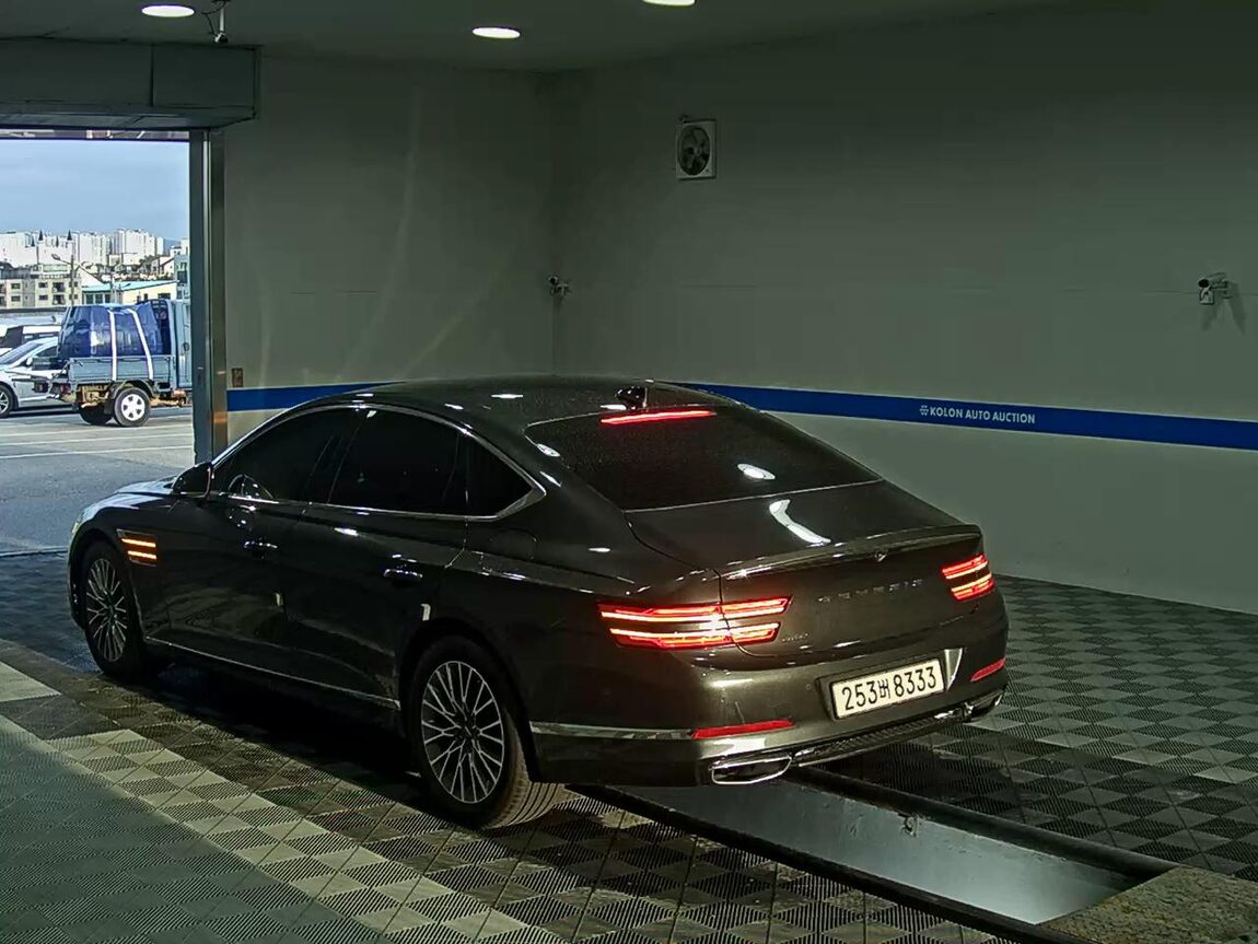 GENESIS THE ALL NEW G80 GASOLINE 2.5 2WD BASE MODEL 2022 - zdjęcie 6