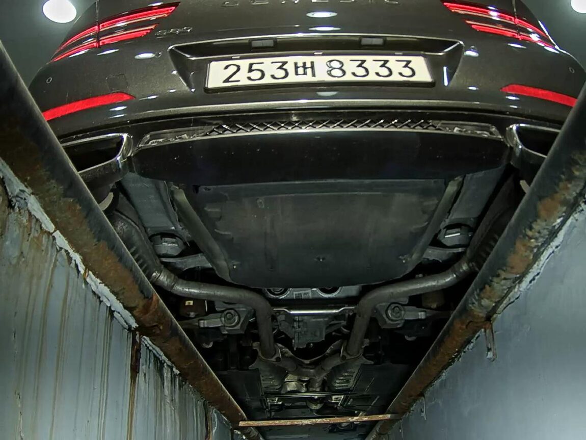 GENESIS THE ALL NEW G80 GASOLINE 2.5 2WD BASE MODEL 2022 - zdjęcie 8