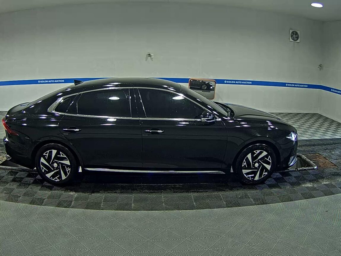 HYUNDAI THE NEW GRANDEUR IG HYBRID 2.4 HEV PREMIUM CHOICE 2021 - zdjęcie 4