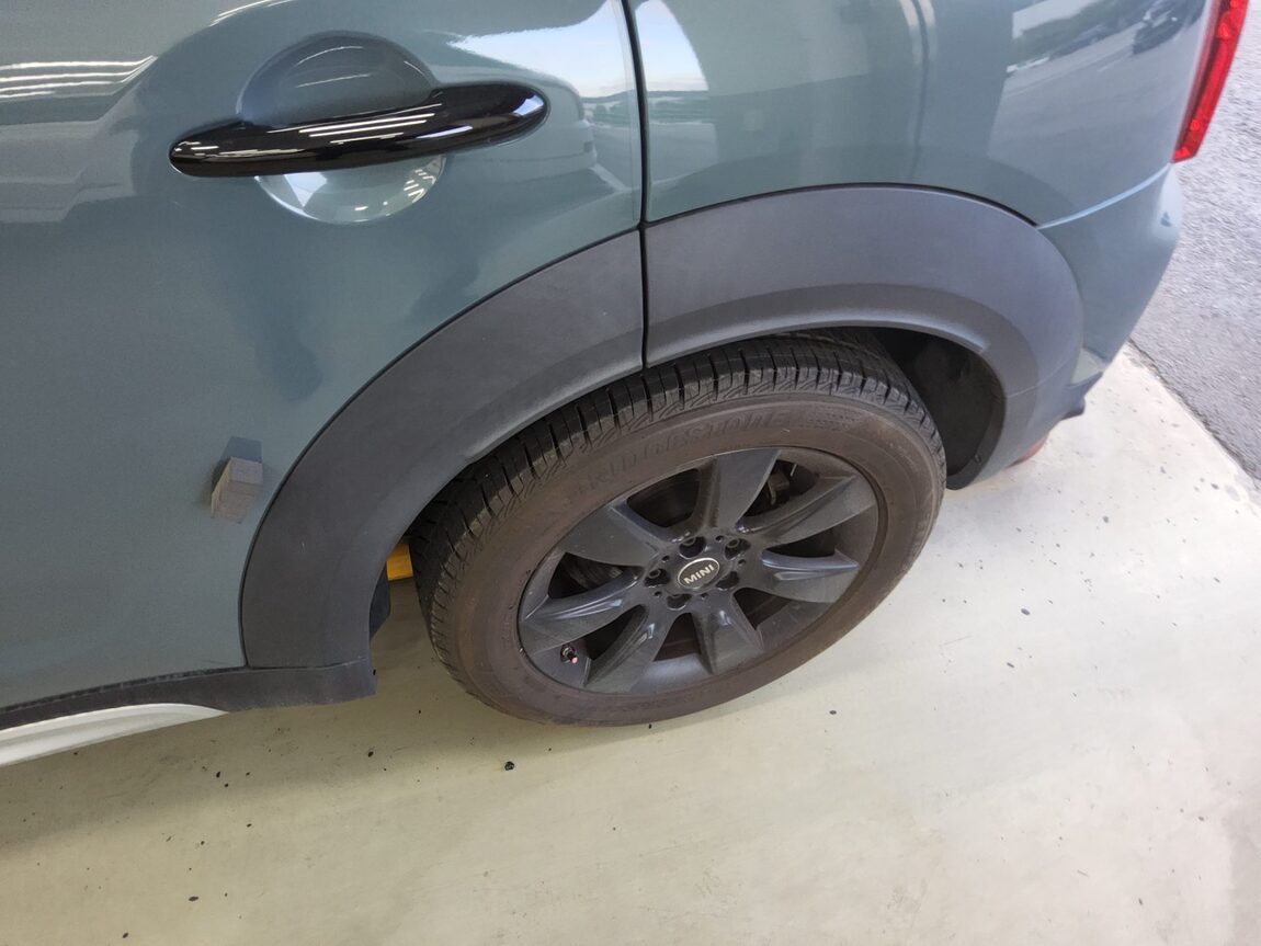MINI COUNTRYMAN (2ND GEN) 1.5 CLASSIC 2022 - zdjęcie 21