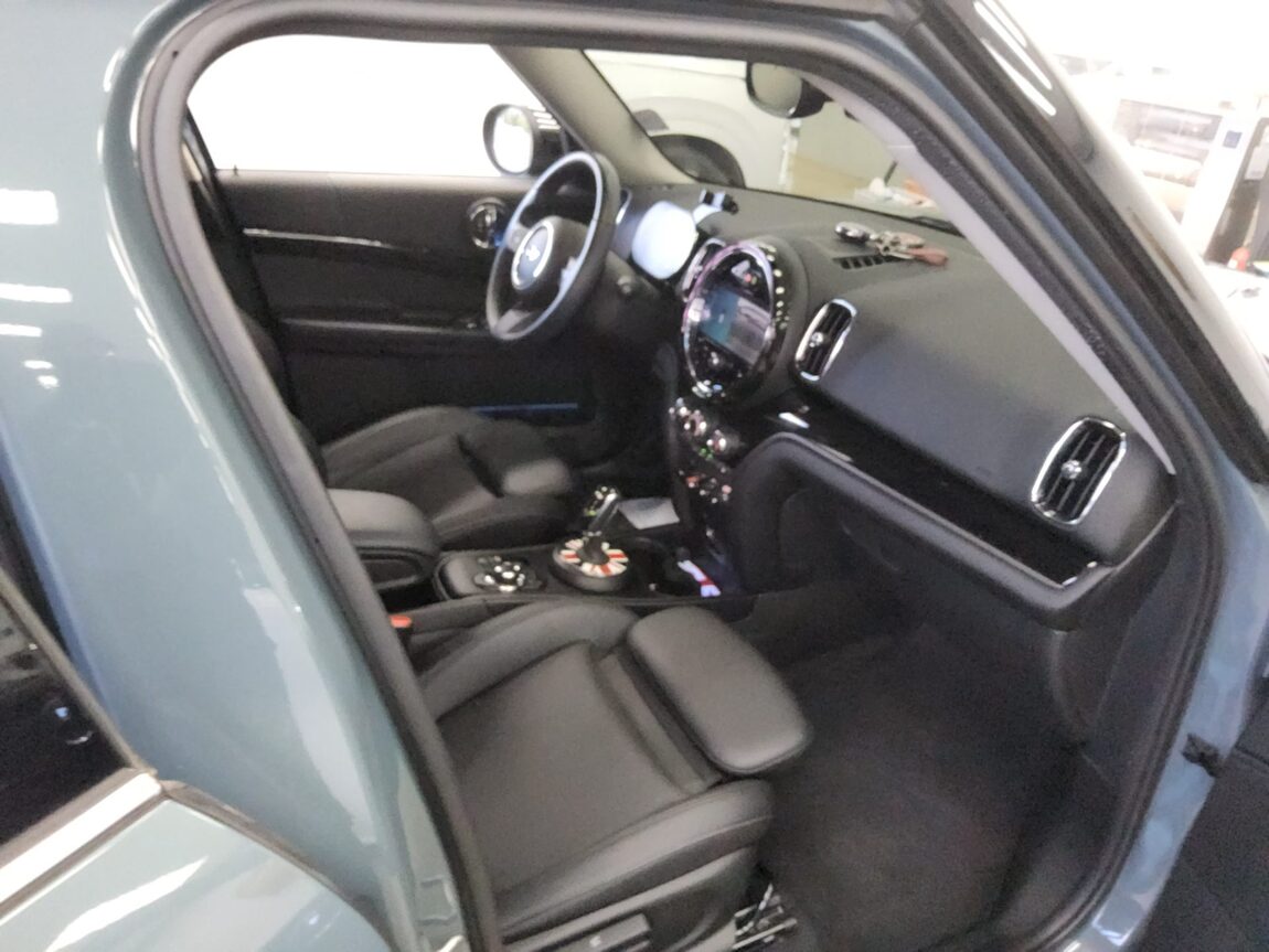 MINI COUNTRYMAN (2ND GEN) 1.5 CLASSIC 2022 - zdjęcie 14