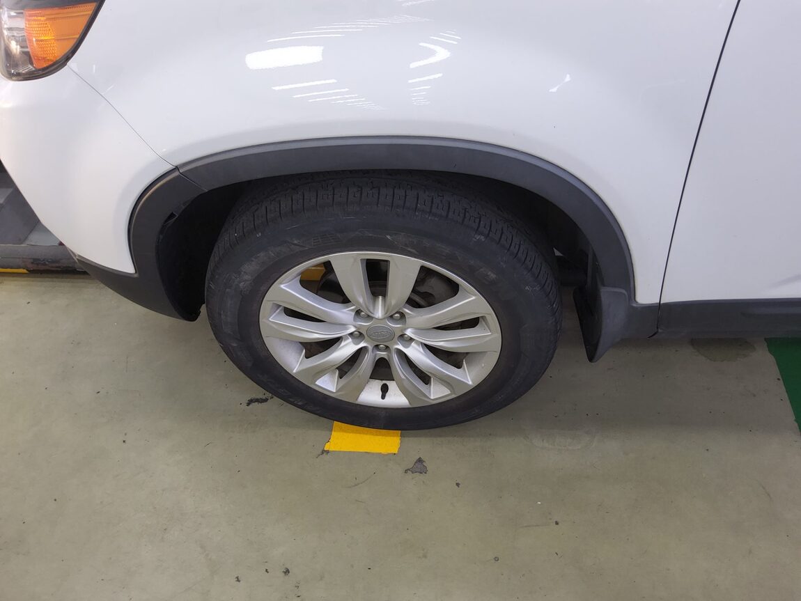 KIA SORENTO R DIESEL 2.0 2WD TLX LUXURY MODEL 2010 - zdjęcie 20