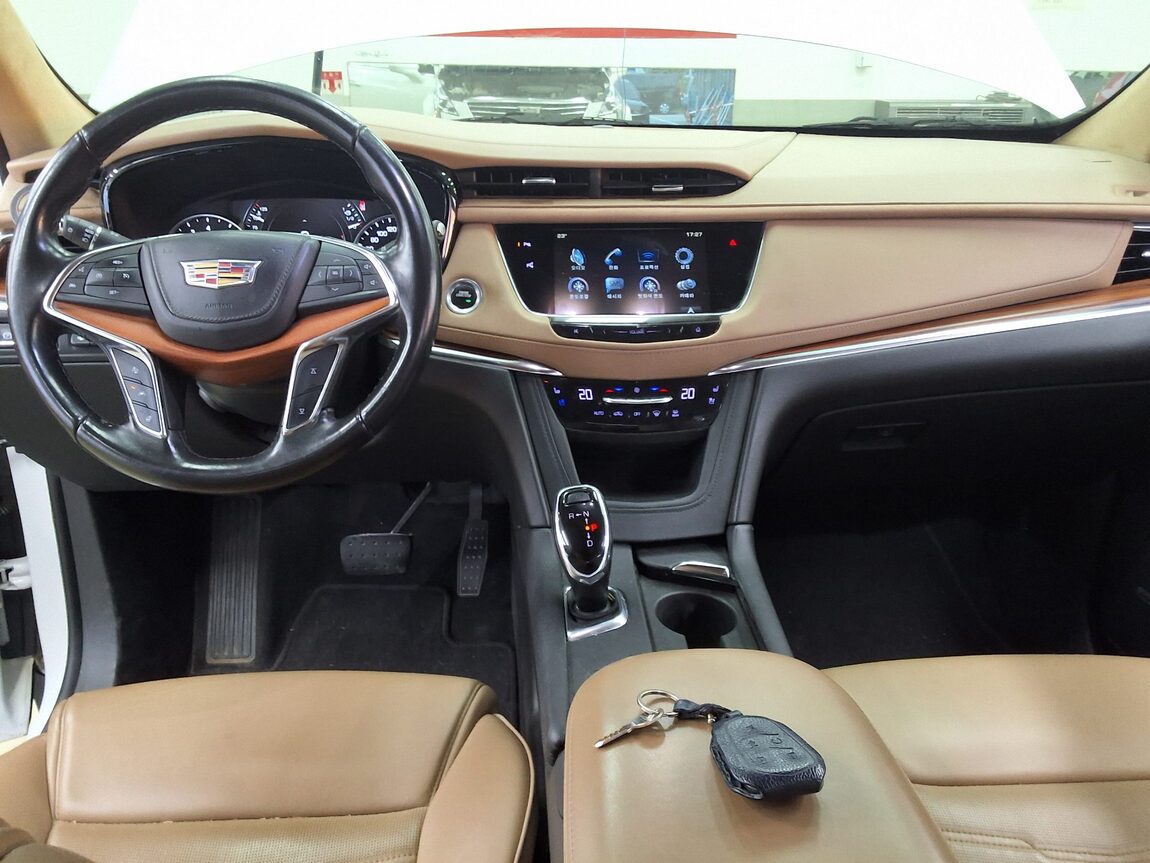 CADILLAC XT5 3.6 PREMIUM 2019 - zdjęcie 11