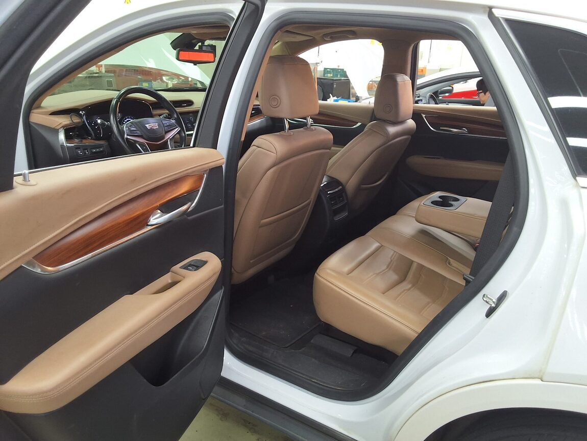 CADILLAC XT5 3.6 PREMIUM 2019 - zdjęcie 12