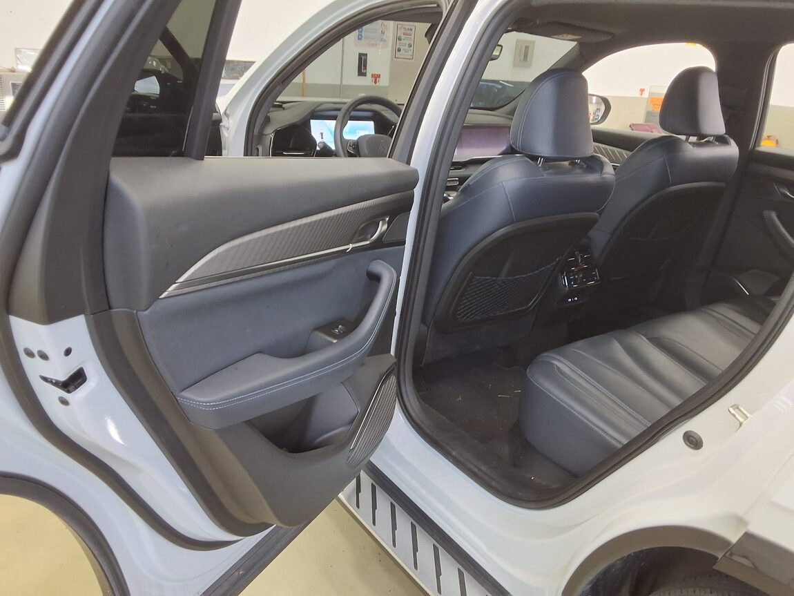 RENAULT (SAMSUNG) GRAND KOLEOS HYBRID 1.5 HEV ICONIC 2025 - zdjęcie 12