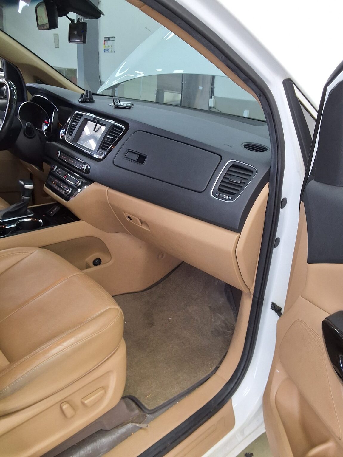 KIA THE NEW CARNIVAL 9-SEATER DIESEL NOBLESSE SPECIAL 2020 - zdjęcie 14