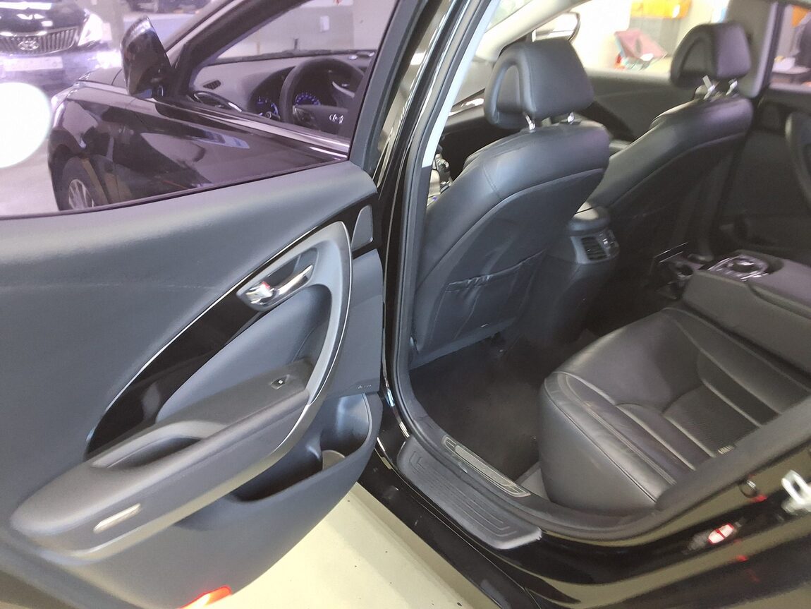 HYUNDAI GRANDEUR HG HG 240 MODERN 2014 - zdjęcie 12